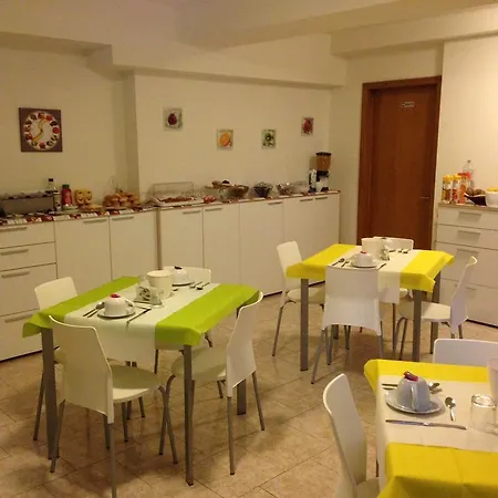 Bonomelli Готель типу 